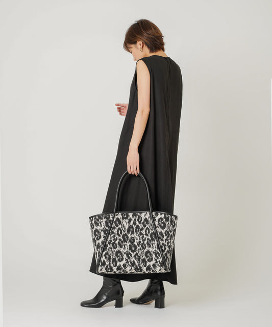 OAK JACQUARD TOTE BAG & POUCH