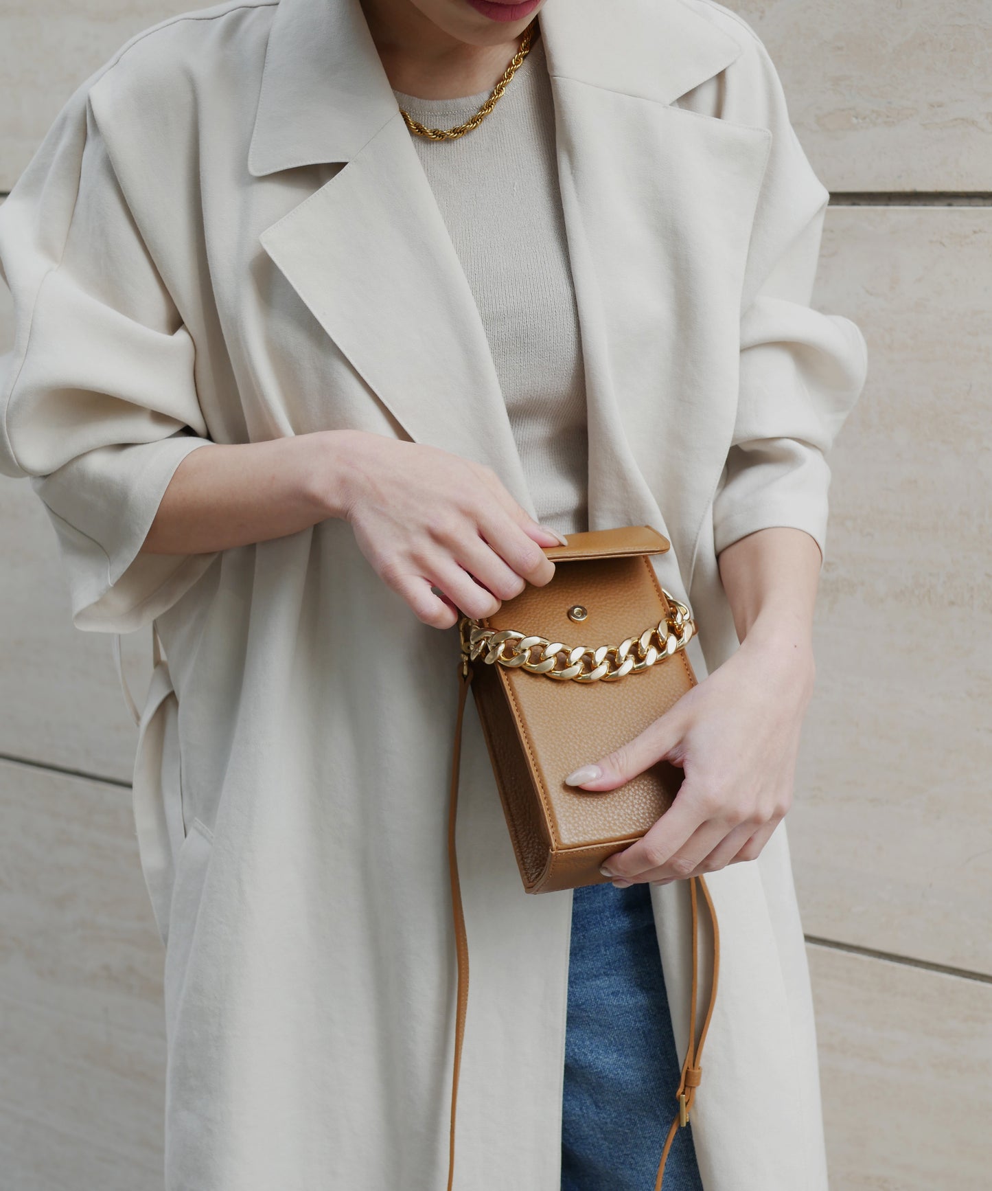 IVY CHAIN POUCH