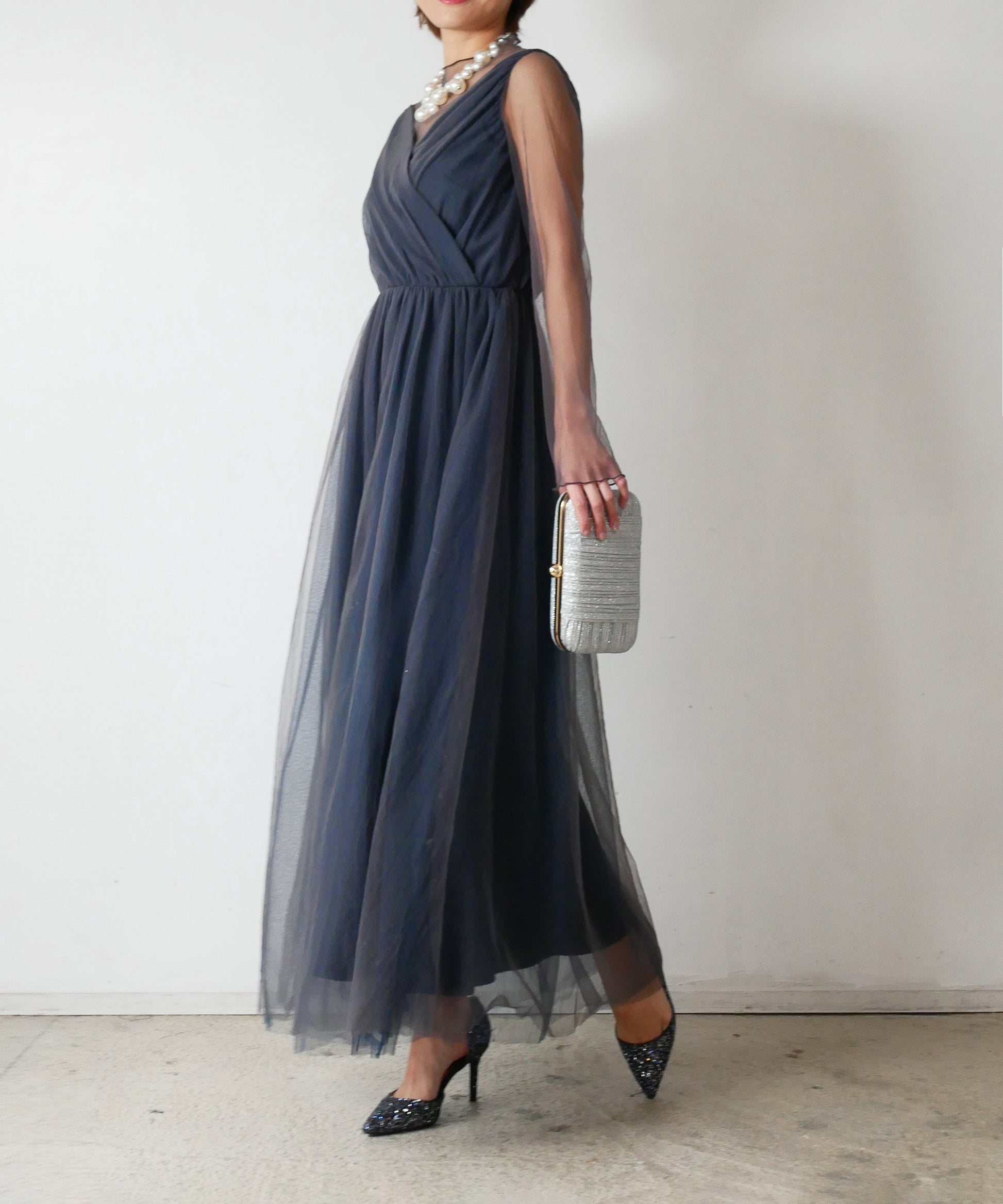 モデルサイズ:160cm B84 W61 H84 / 着用:グレー×ネイビー