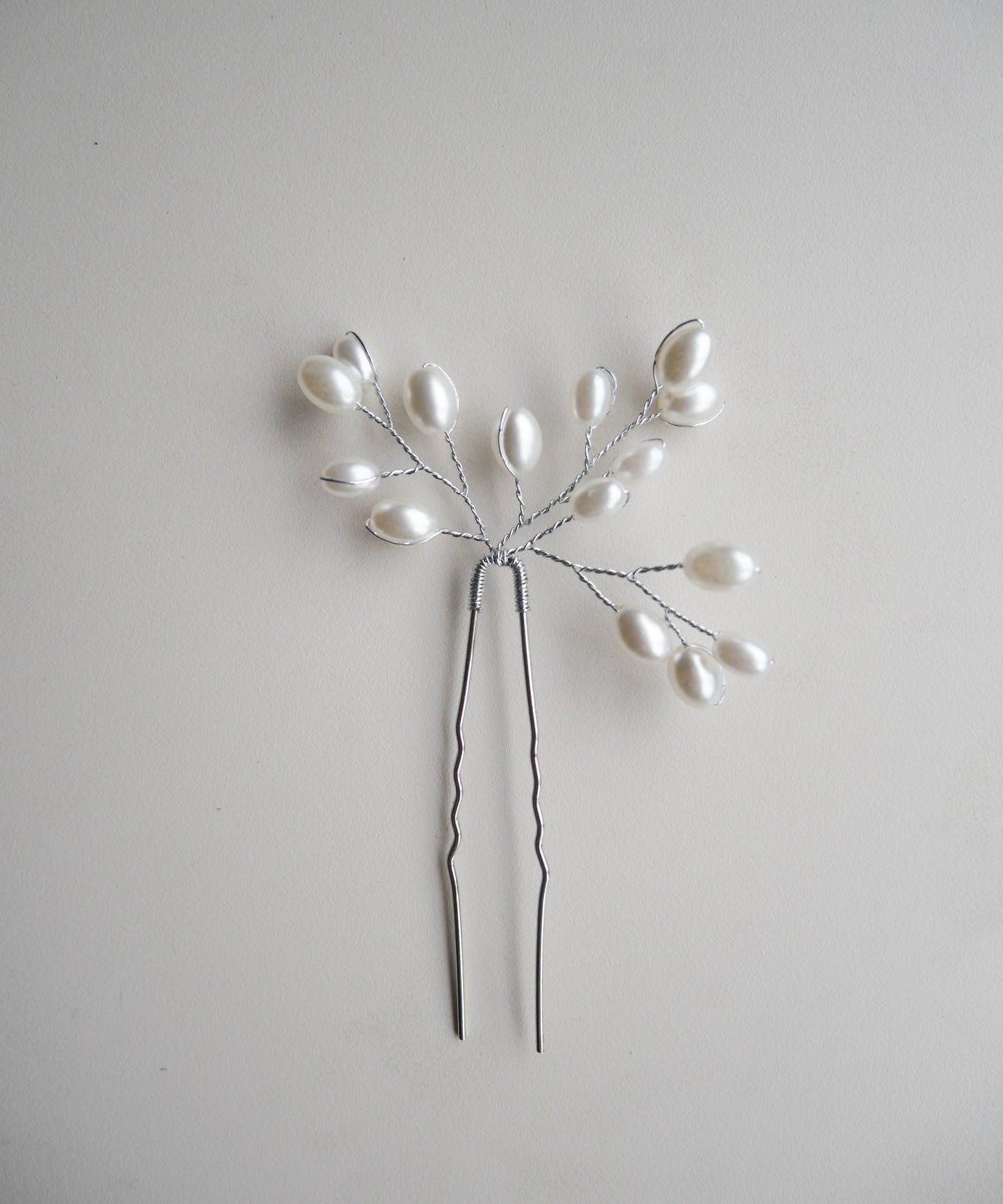 PEARL REAF HAIRPIN