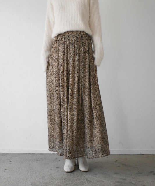 モデルサイズ:160cm B84 W61 H84 / 着用:ベージュ