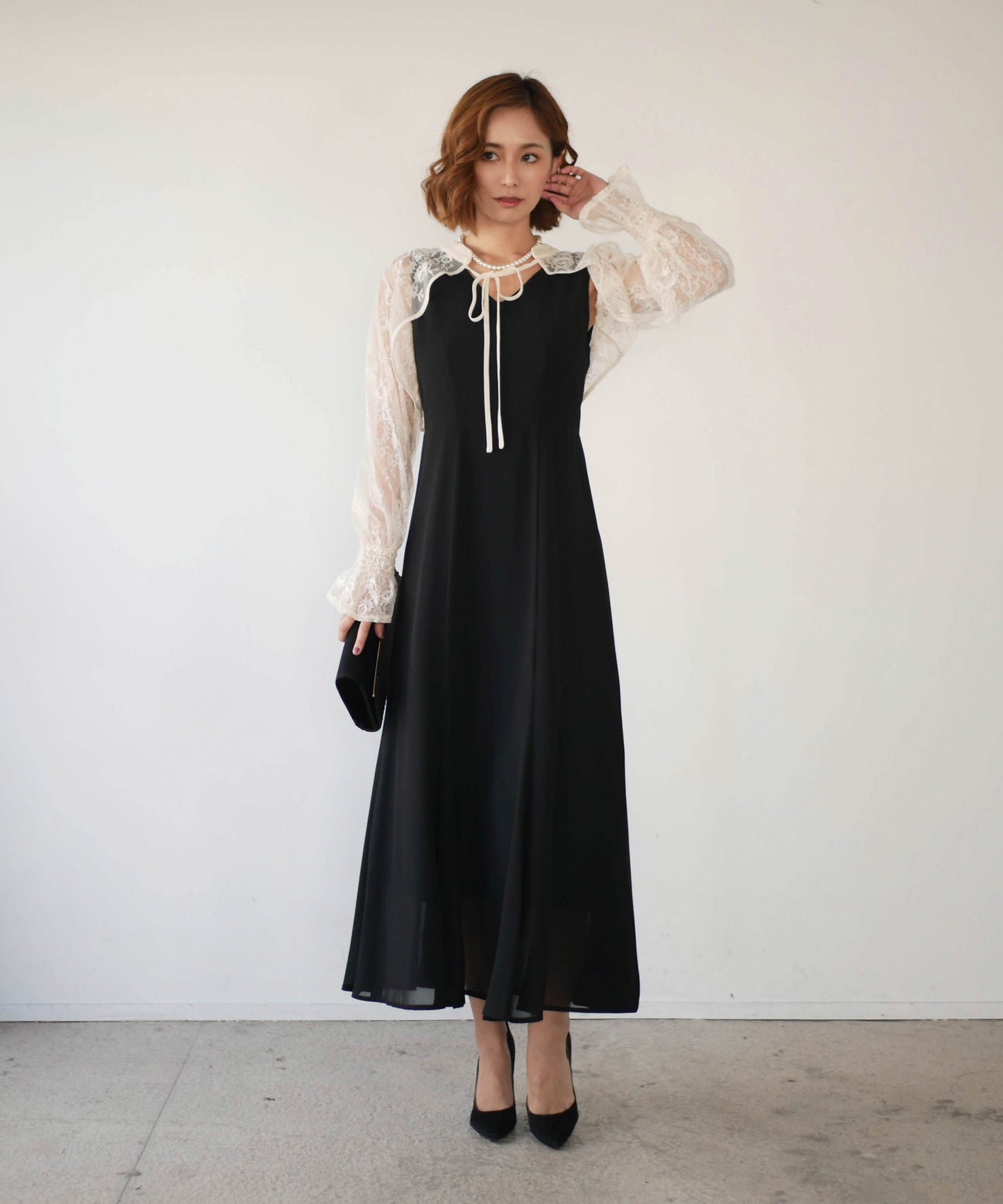 モデルサイズ:160cm B84 W61 H84 / 着用:ブラック×アイボリー