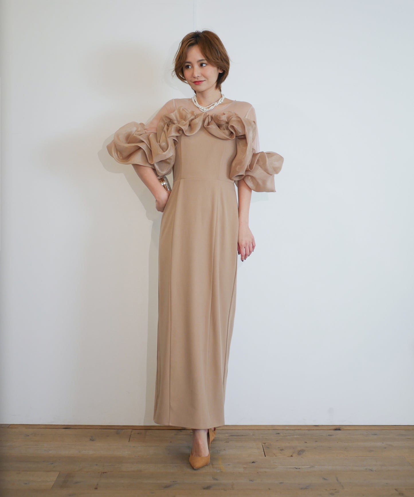 VOLUME RAFFLE DRESS