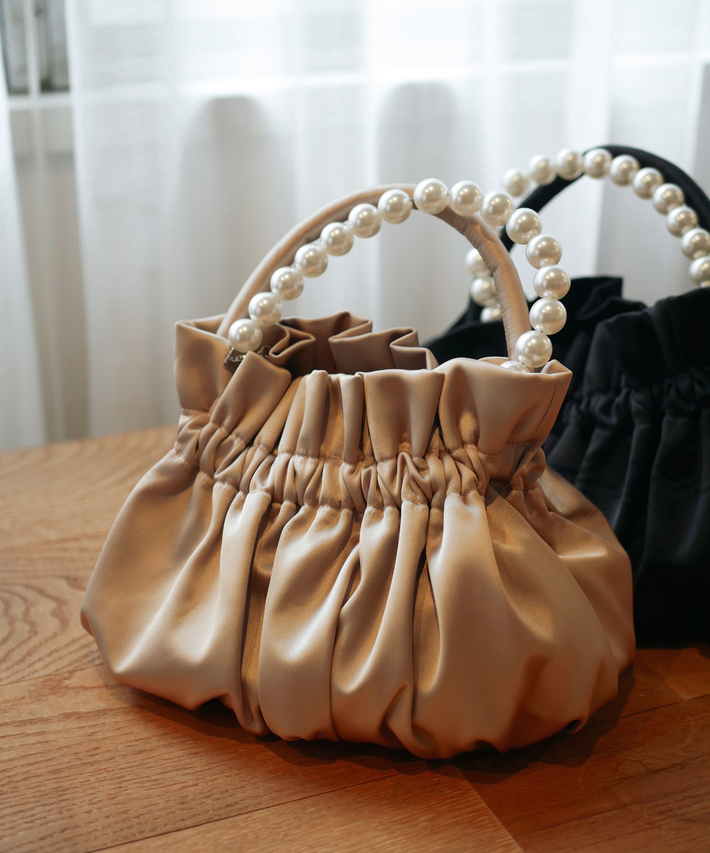 3WAY SATIN PEARL BAG