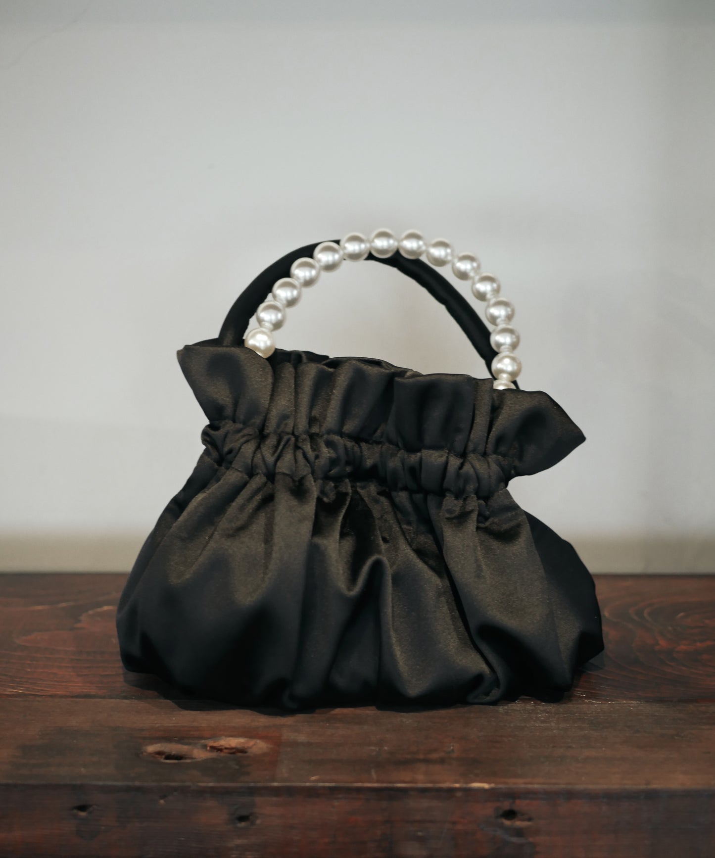 3WAY SATIN PEARL BAG