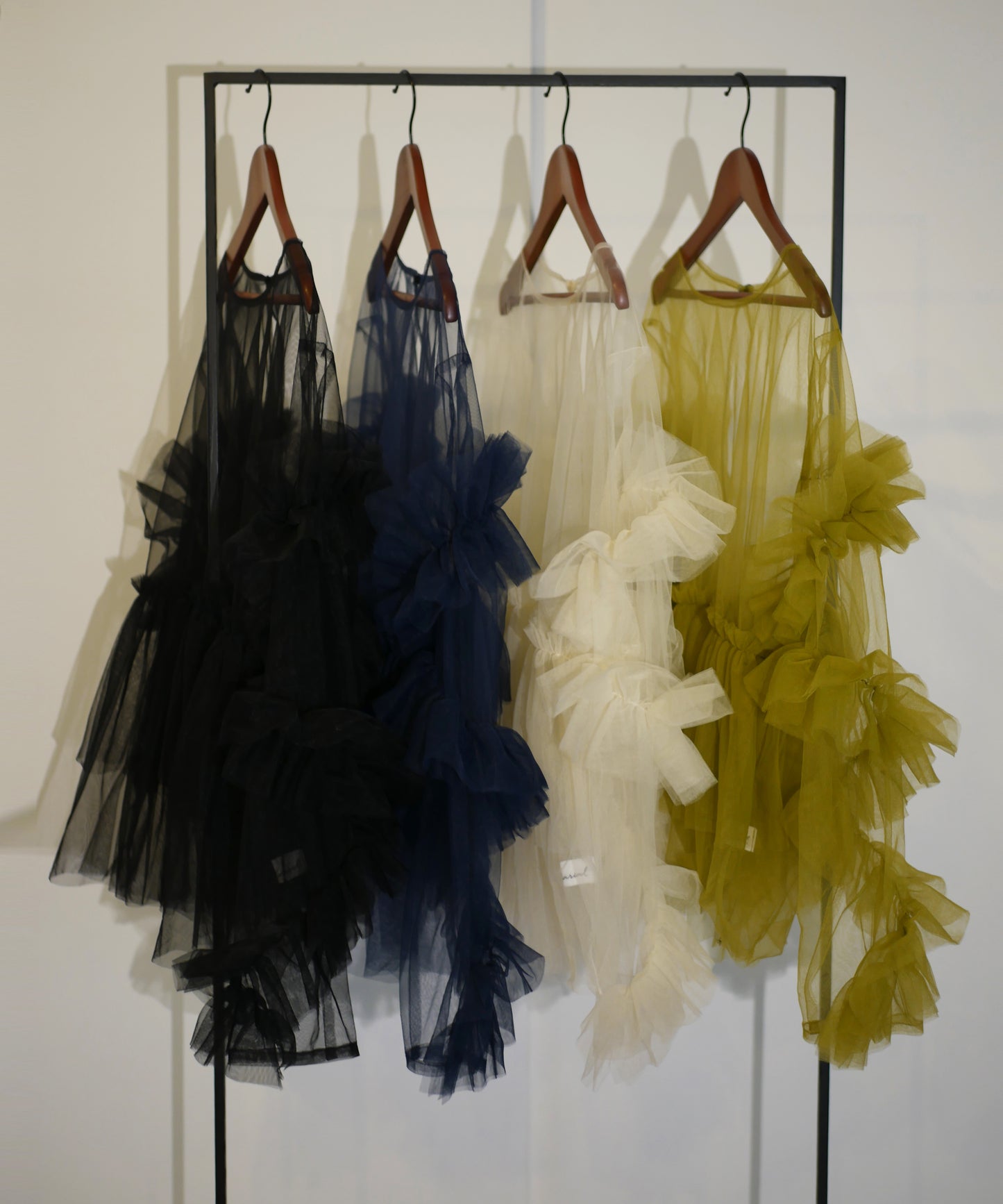 FRILL TULE TOP