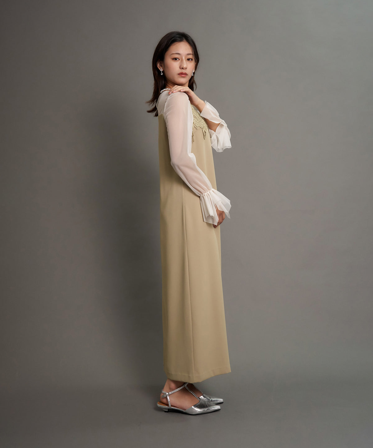 FRILL SLEEVE BOX DRESS