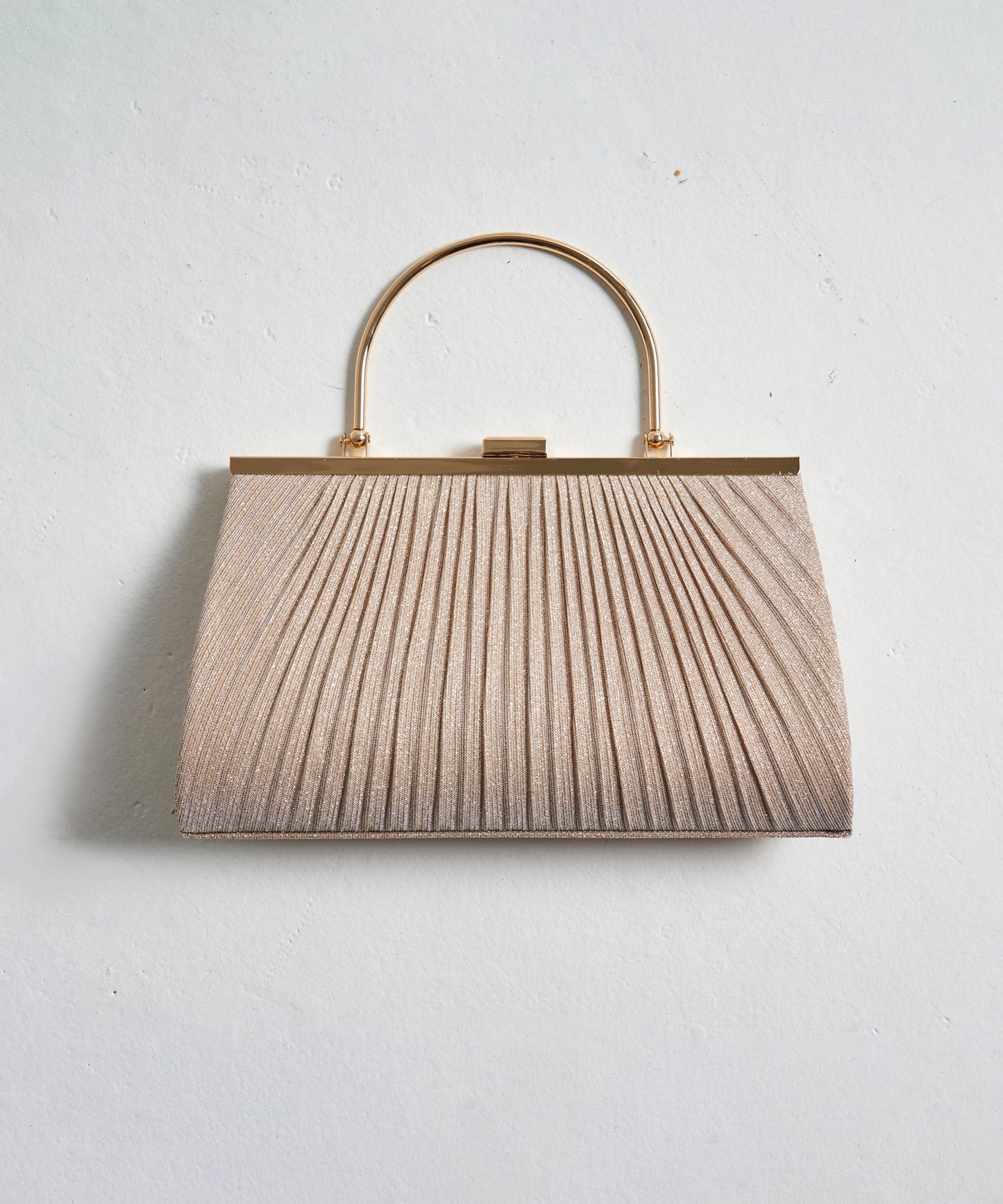 PLEATS LAME HAND BAG
