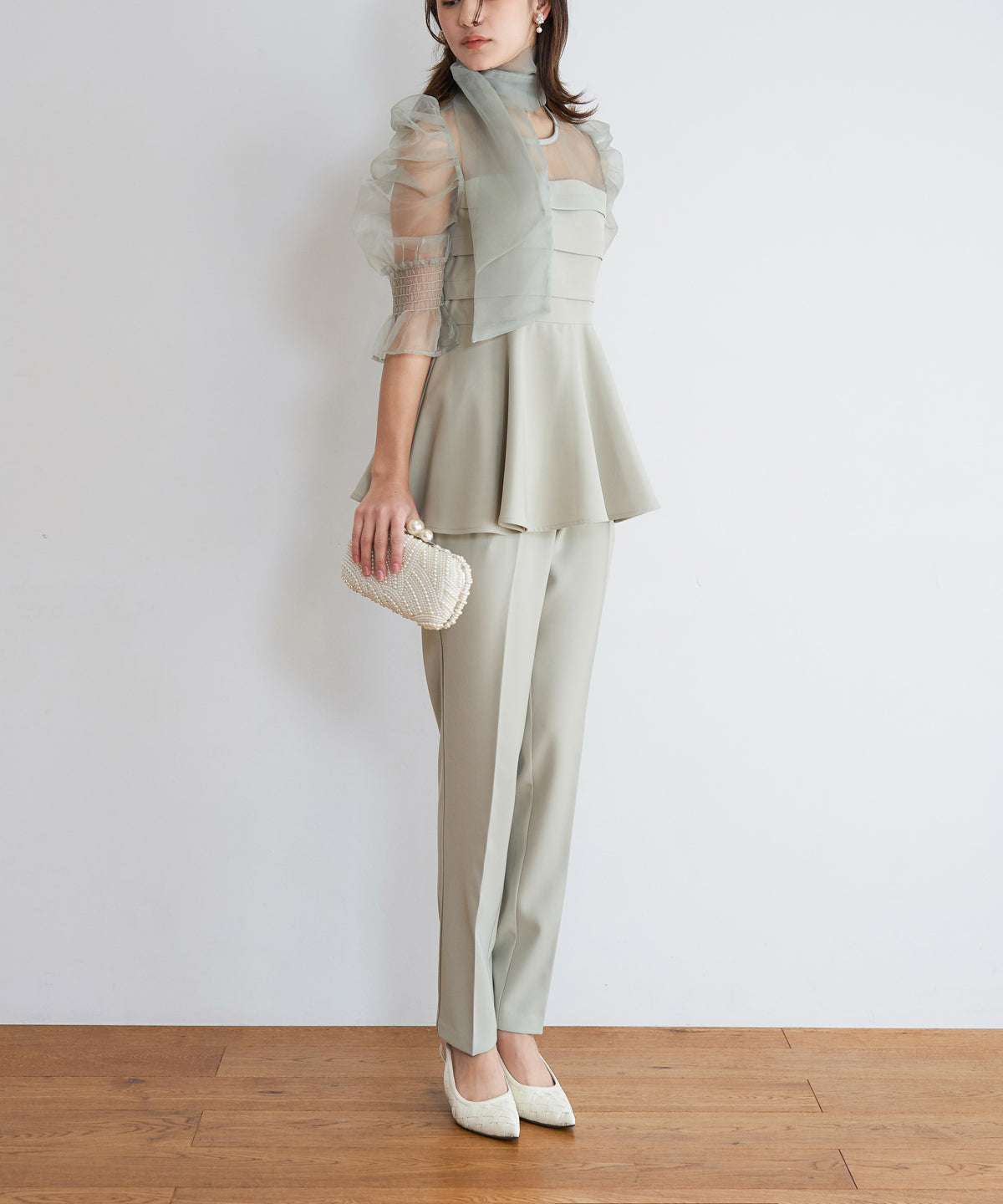 RIBON ORGANDY SET UP