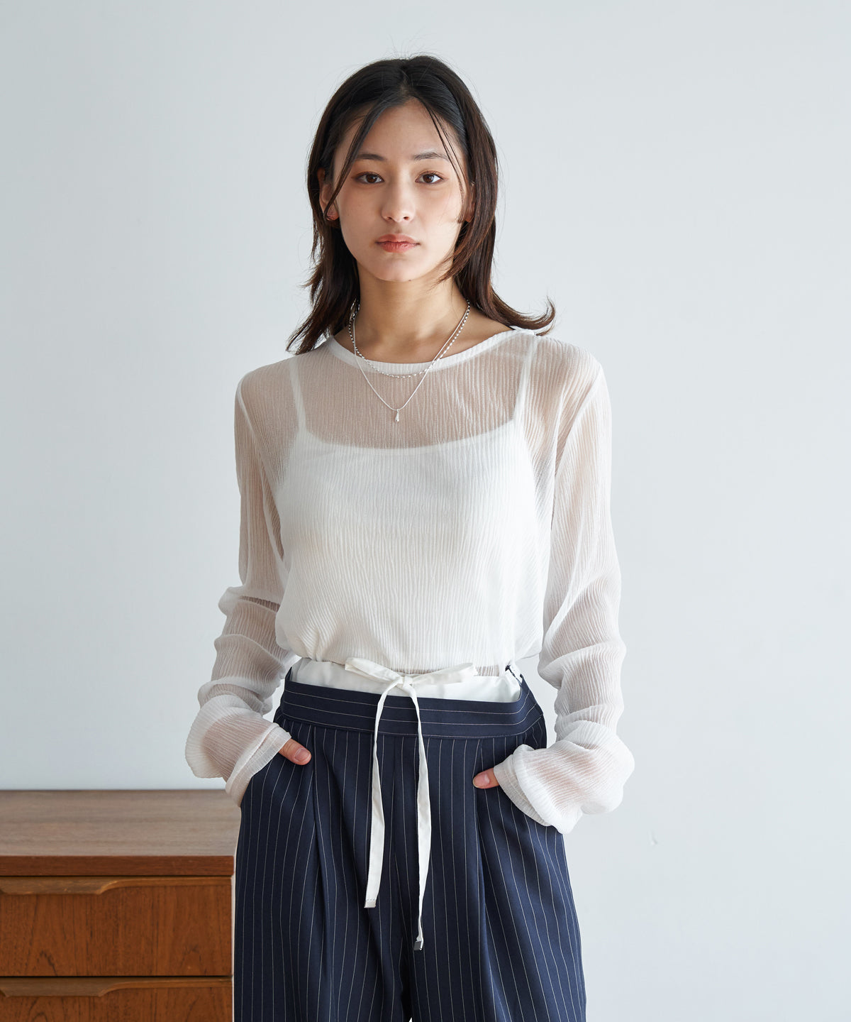 モデルサイズ：162cm B80 W59 H83 / 着用：ホワイト