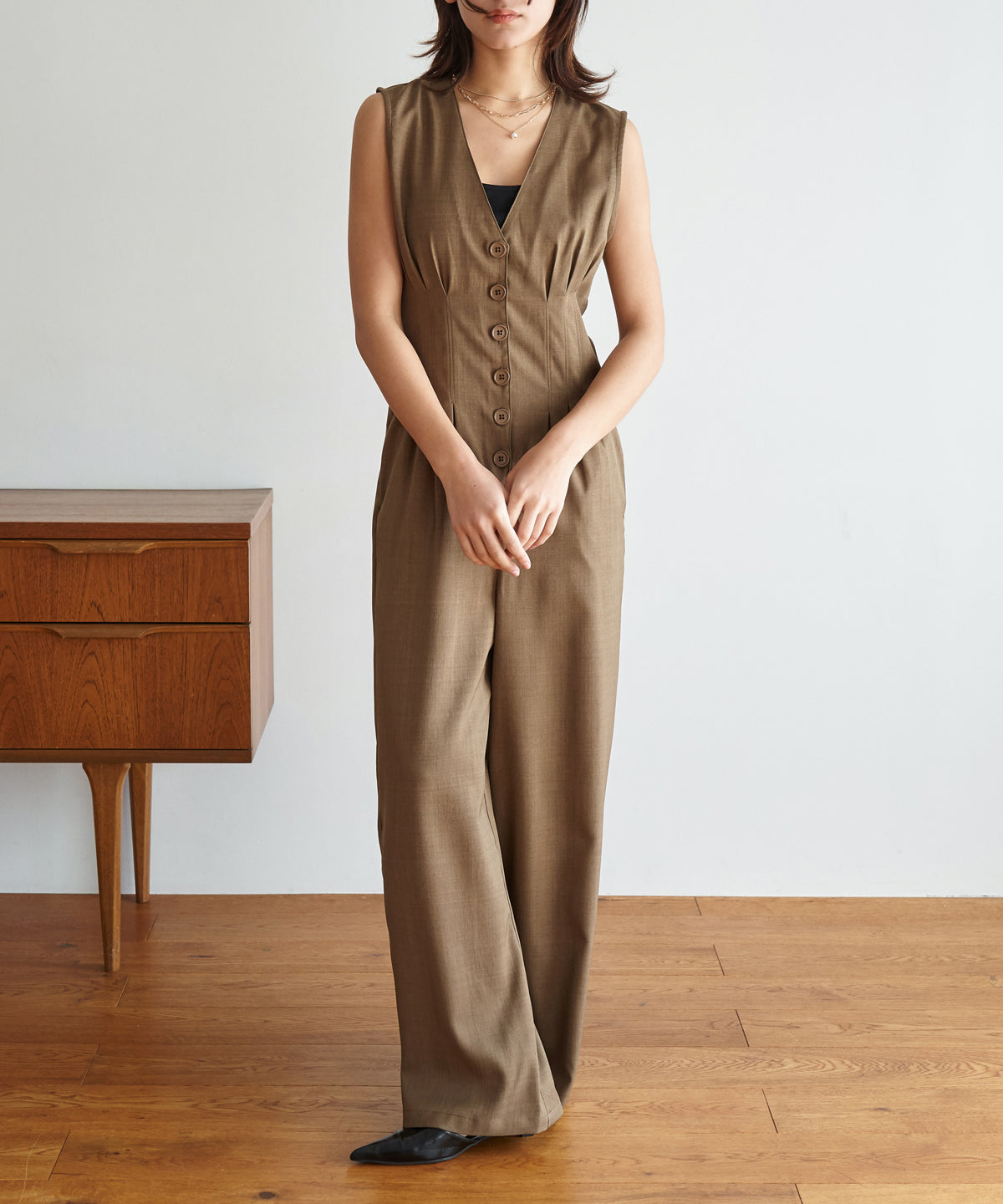 モデルサイズ：162cm B80 W59 H83 / 着用：ブラウン