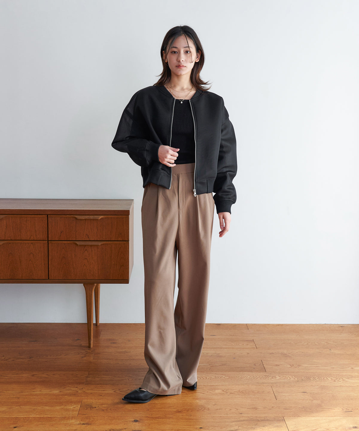 TUCK WIDE STRAIGHT PANTS – My shawty