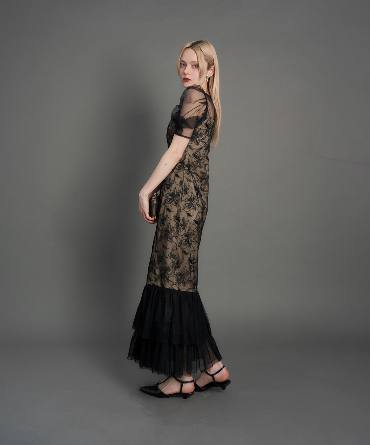 LILY LACE TIERD DRESS