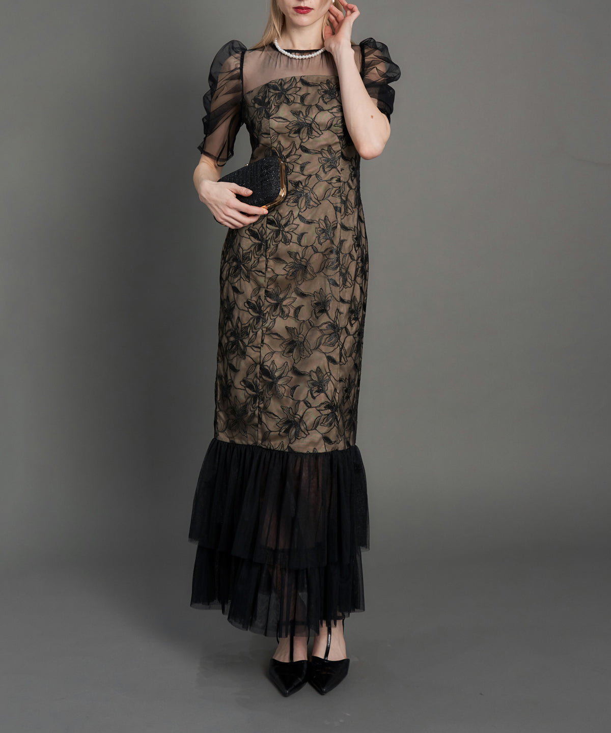LILY LACE TIERD DRESS