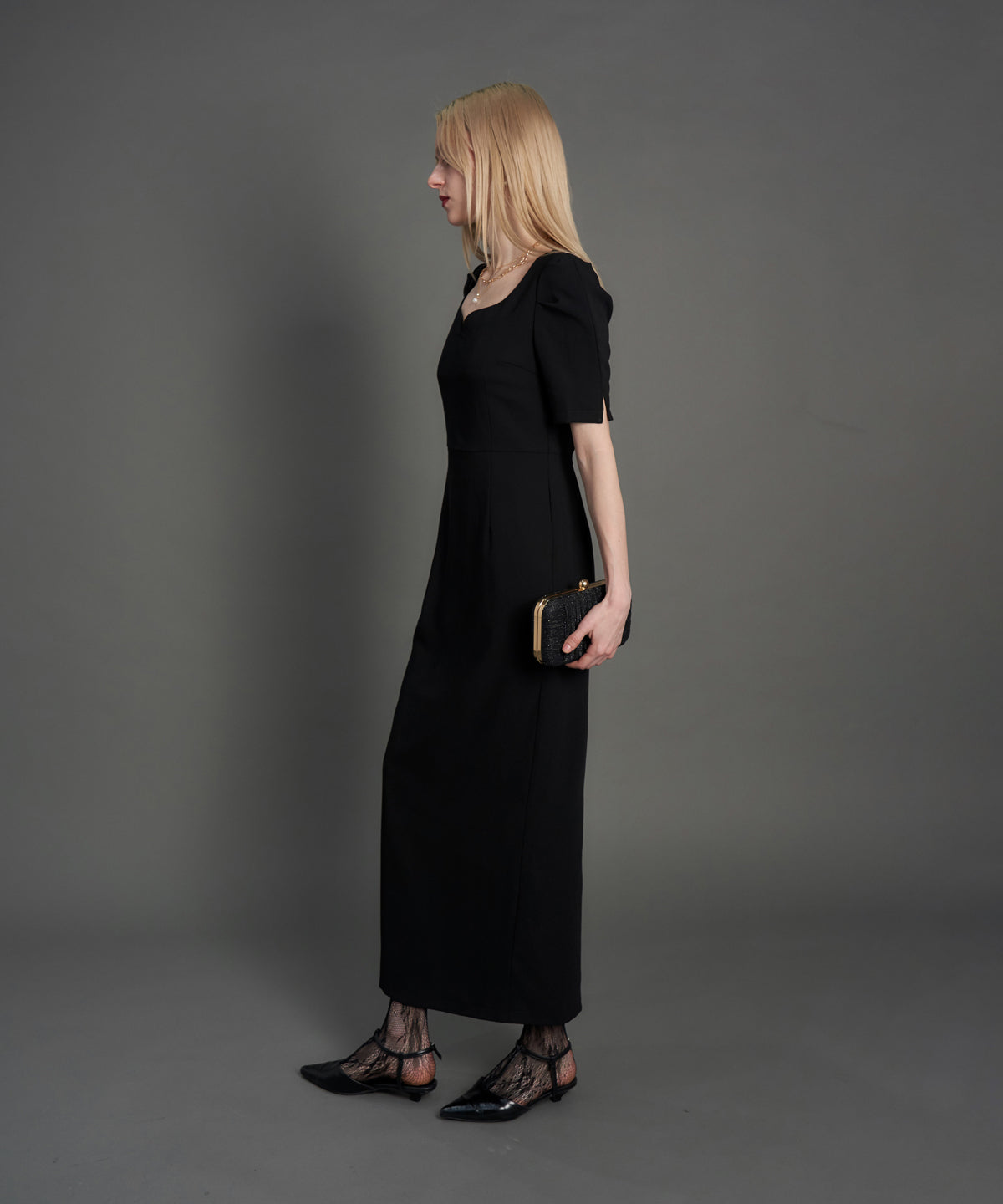 BIG RIBON BUISTIER DRESS