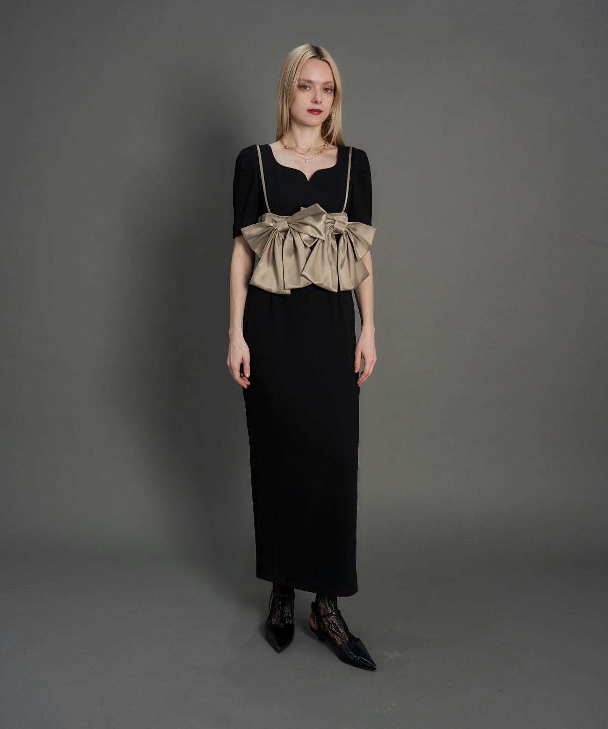 BIG RIBON BUISTIER DRESS