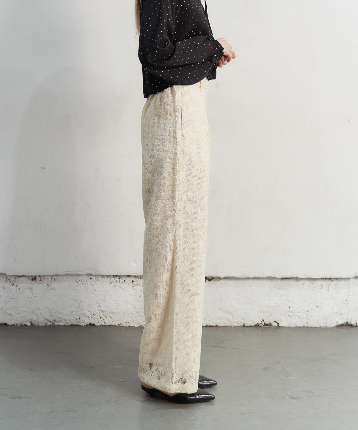MESH LACE BOTTOM
