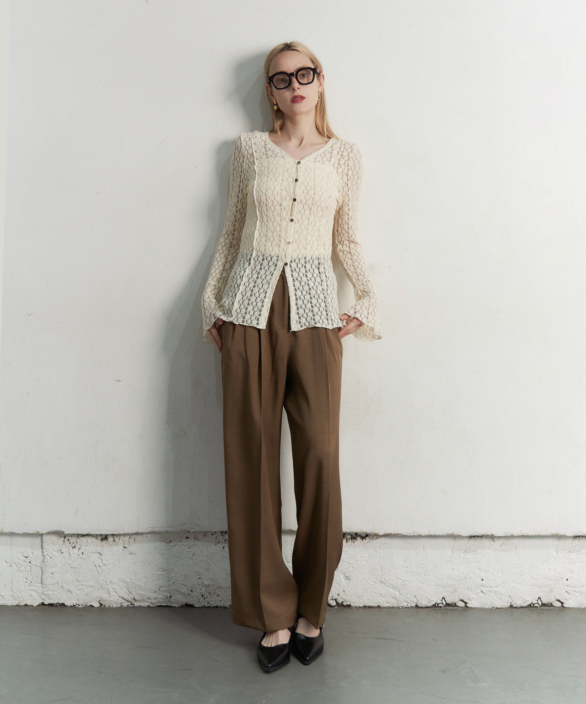 CUT LACE CARDIGAN