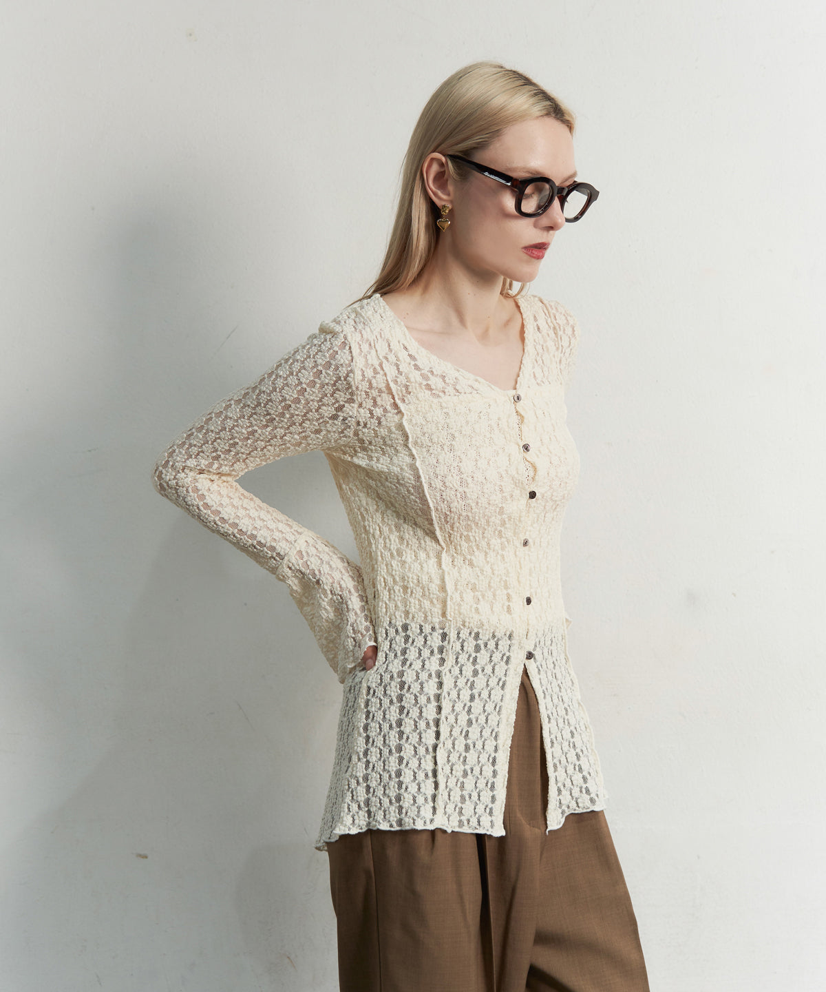CUT LACE CARDIGAN