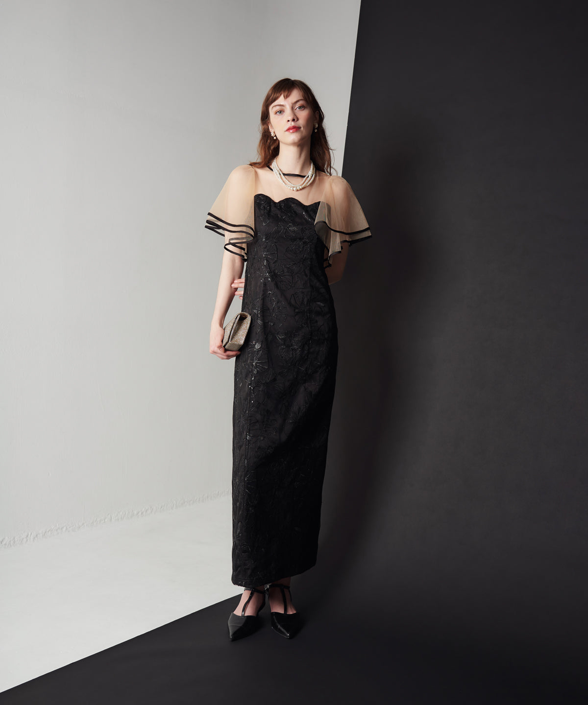 FLARE SLEEVE LACE DRESS