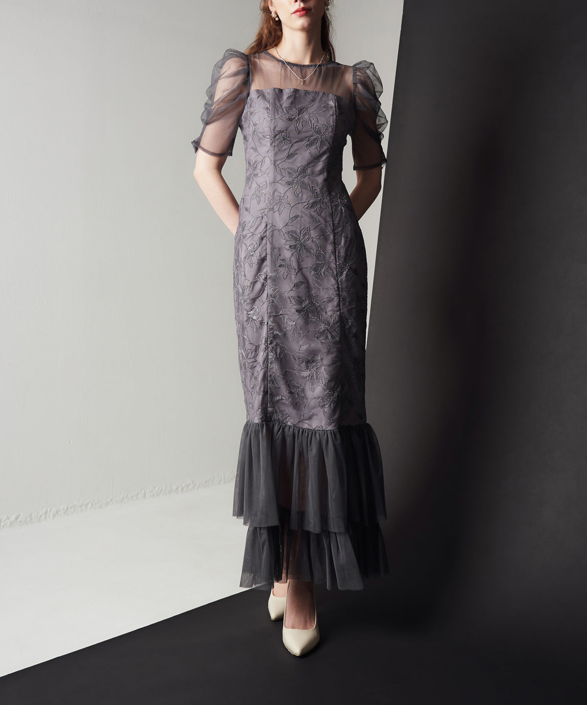 LILY LACE TIERD DRESS
