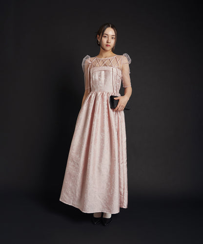 モデルサイズ：163cm B81 W62 H90 / 着用：ピンク