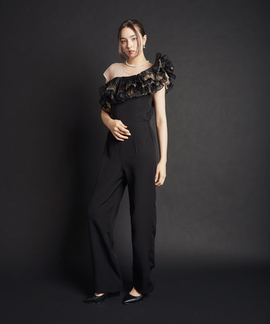 モデルサイズ：163cm B81 W62 H90 / 着用：ブラック L 