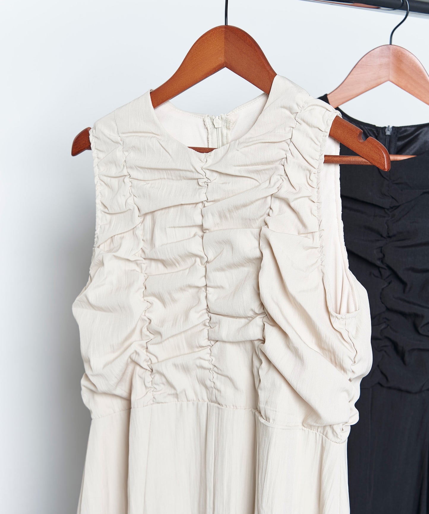 LINEN LIKE GATHER ONEPIECE