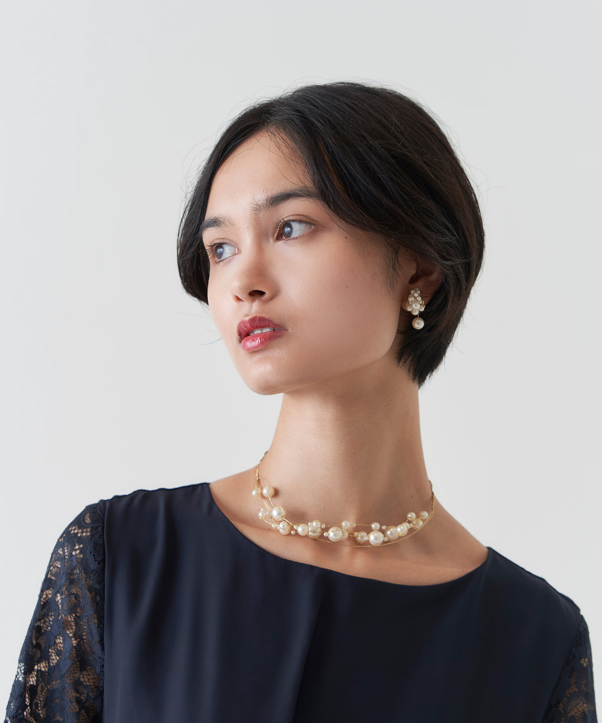 SKIN PEARL CHOKER