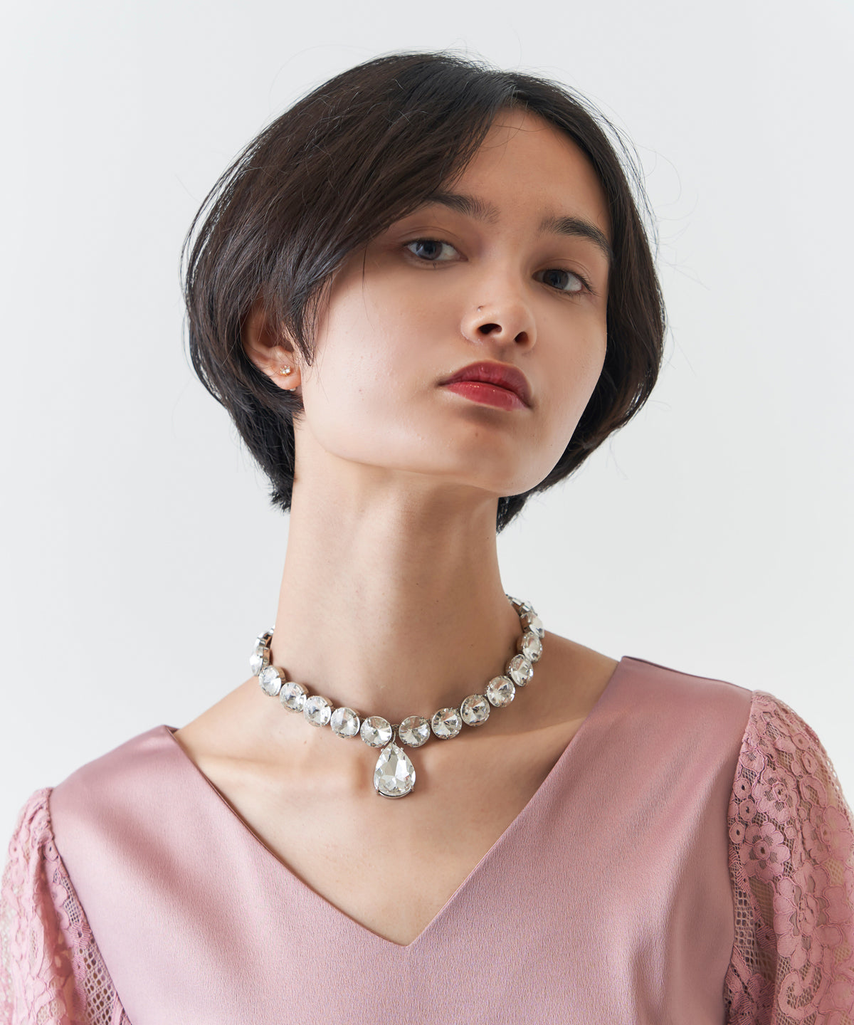CRYSTAL CHOKER