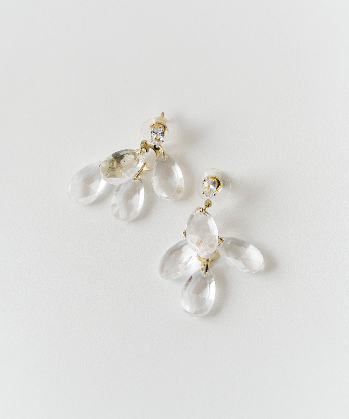 CHANDELIER PIERCE
