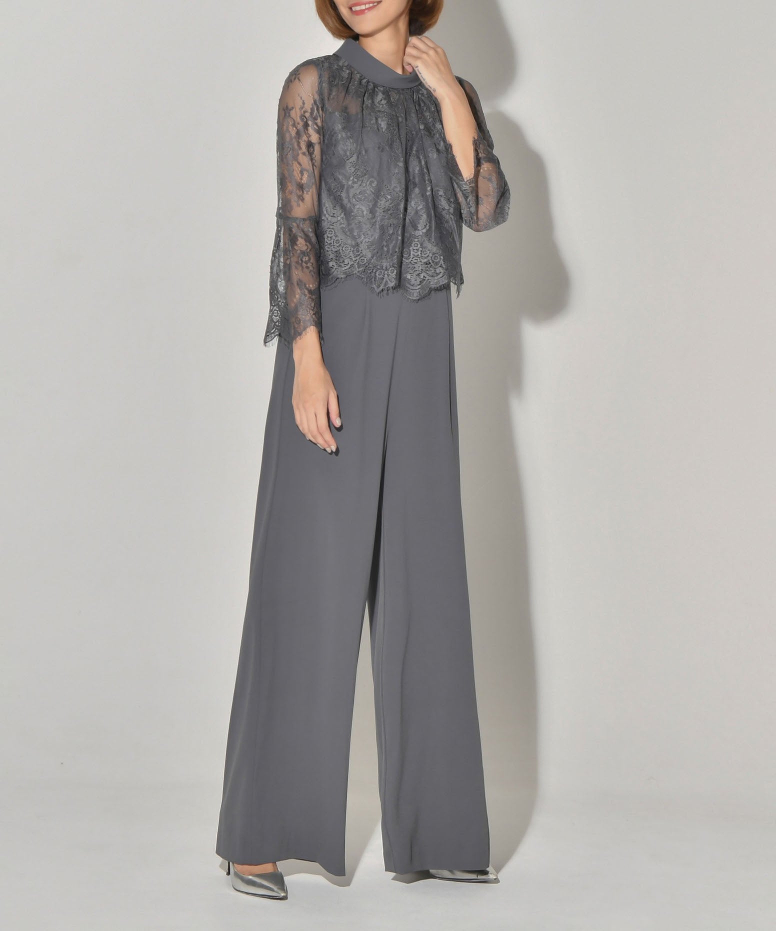 HIGHT NECK LACE PANTS DRESS