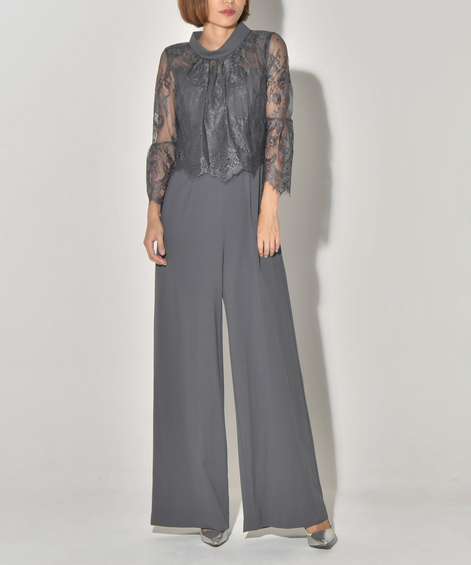 モデルサイズ：160cm B84 W61 H84 / 着用：グレー S 