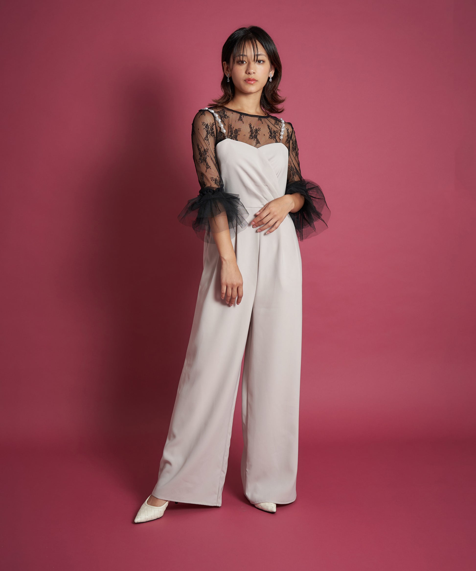 モデルサイズ：162cm B80 W59 H83 / 着用：ライトベージュ M