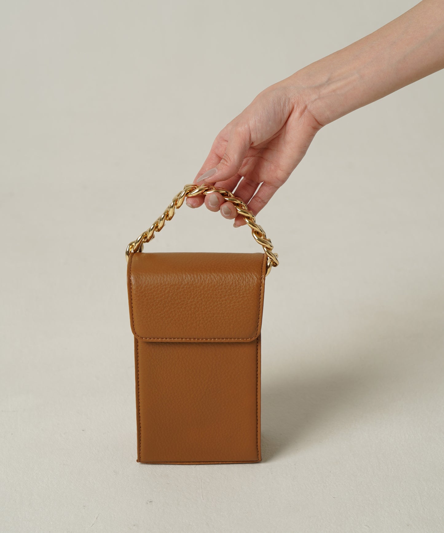 IVY CHAIN POUCH