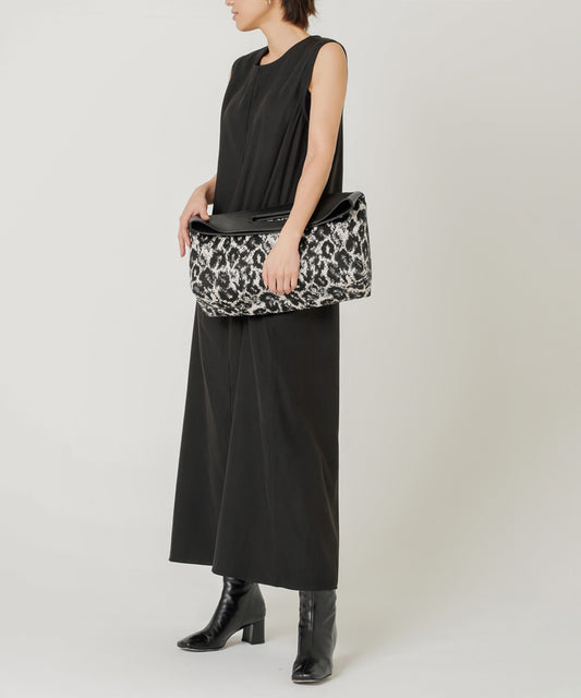 OAK JACQUARD CLUCH BAG & POUCH