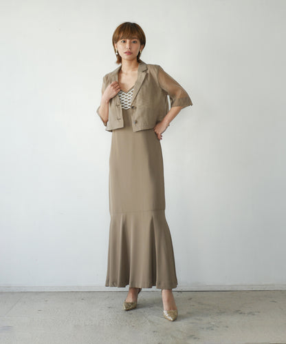 モデルサイズ：160cm B84 W61 H84 / 着用：ベージュ