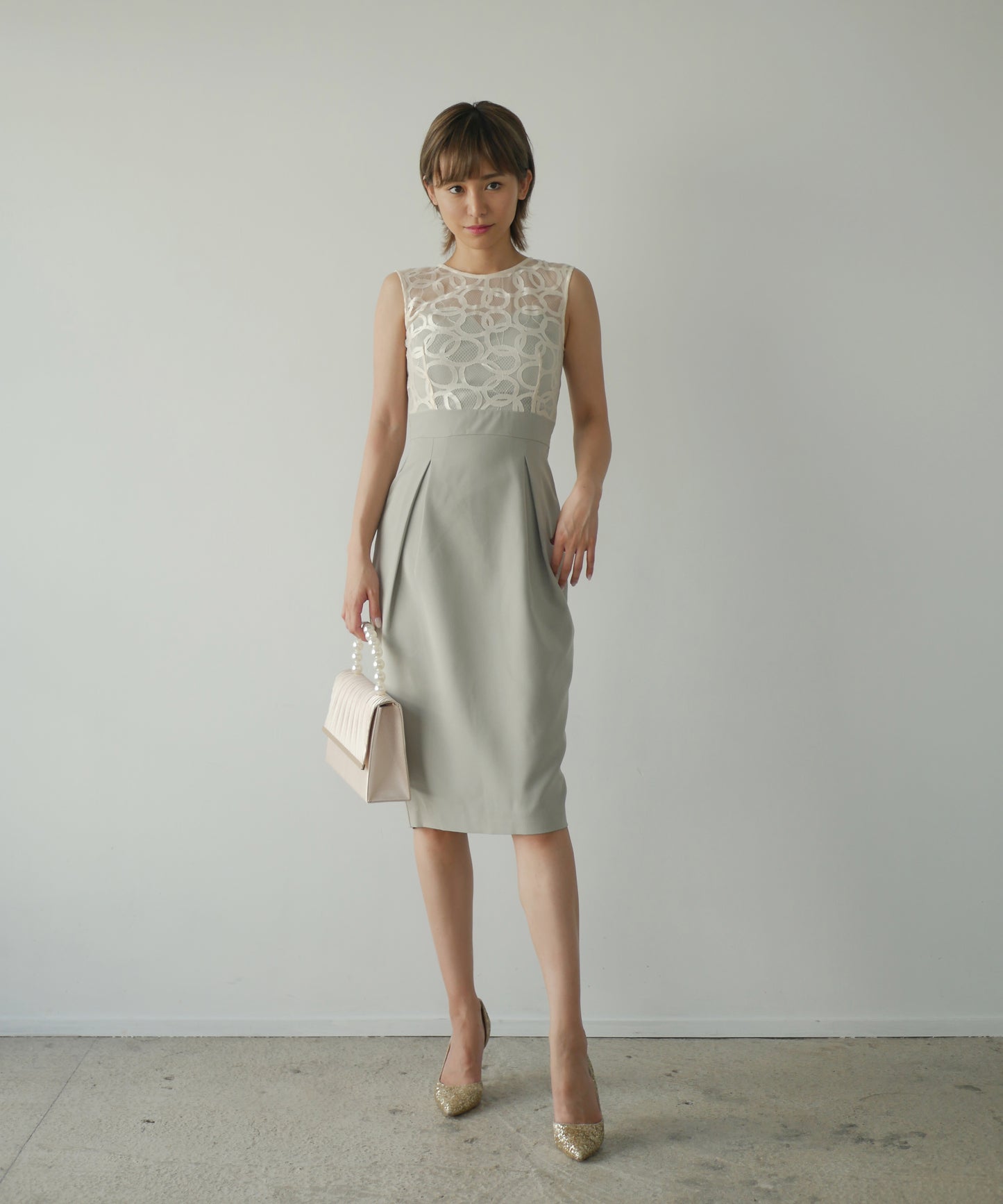 UNBILLION LACE DRESS