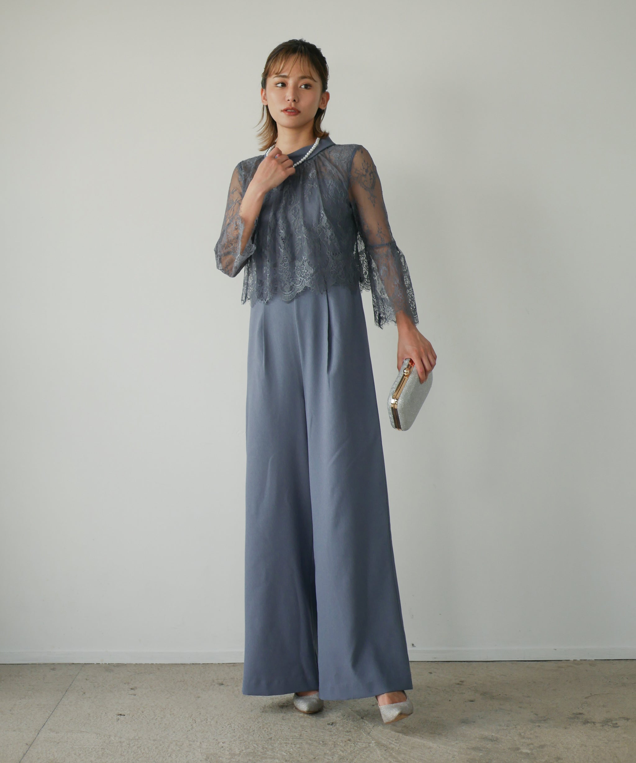 HIGHT NECK LACE PANTS DRESS