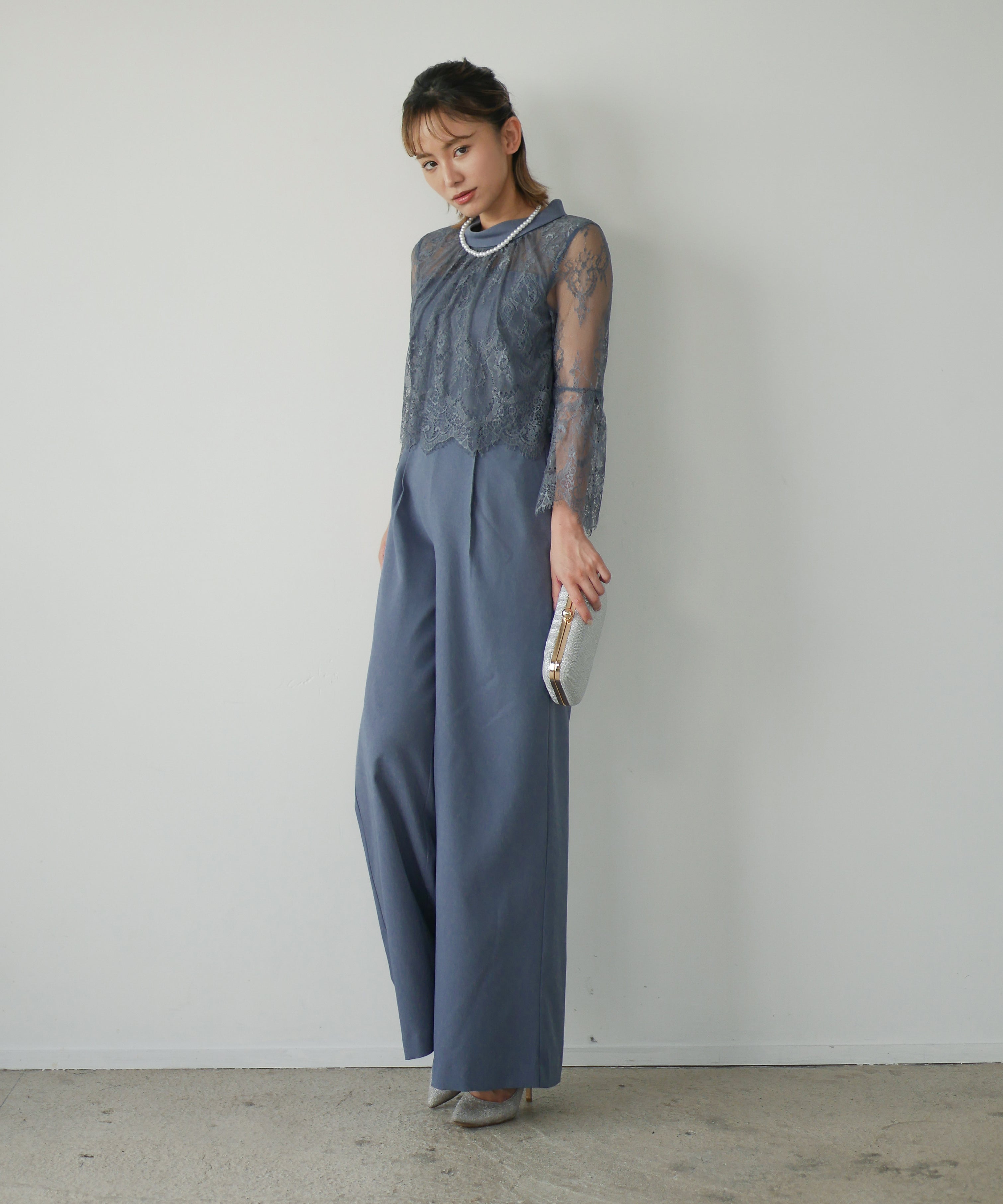 HIGHT NECK LACE PANTS DRESS