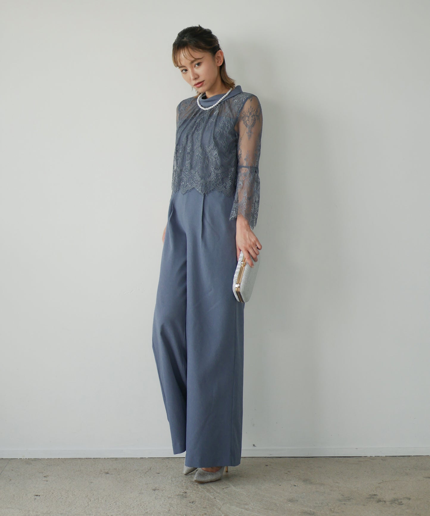 HIGHT NECK LACE PANTS DRESS
