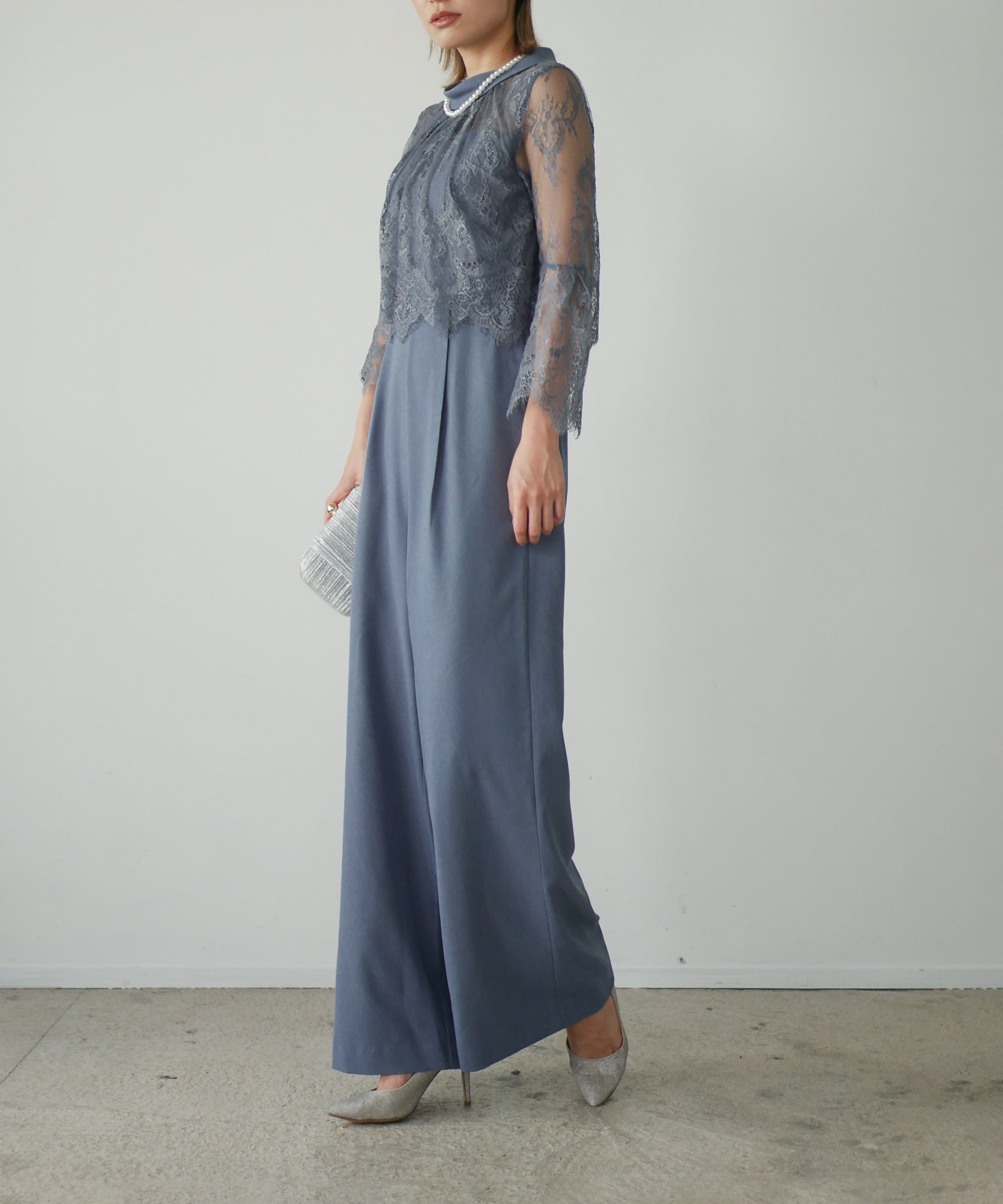 HIGHT NECK LACE PANTS DRESS