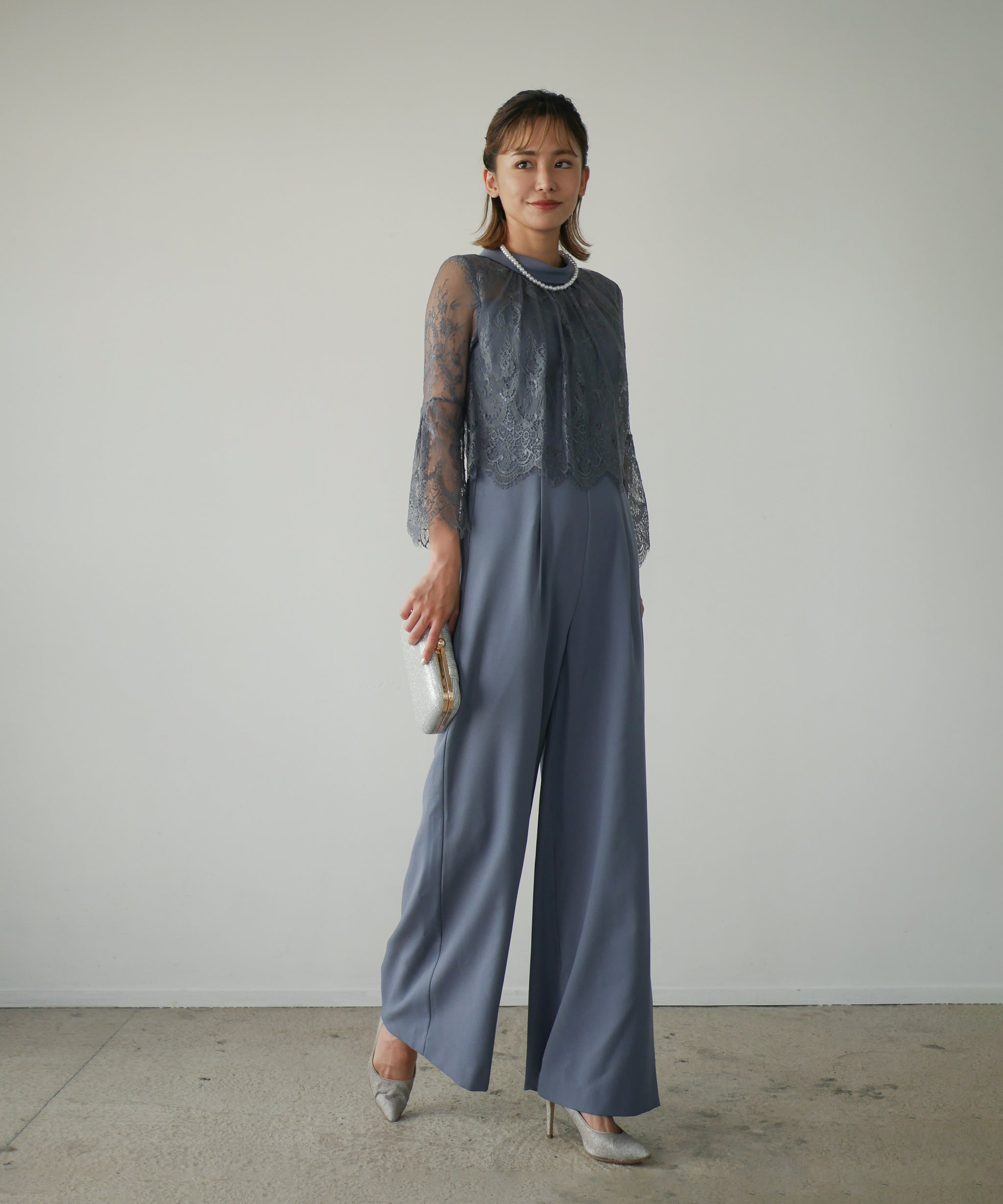 HIGHT NECK LACE PANTS DRESS