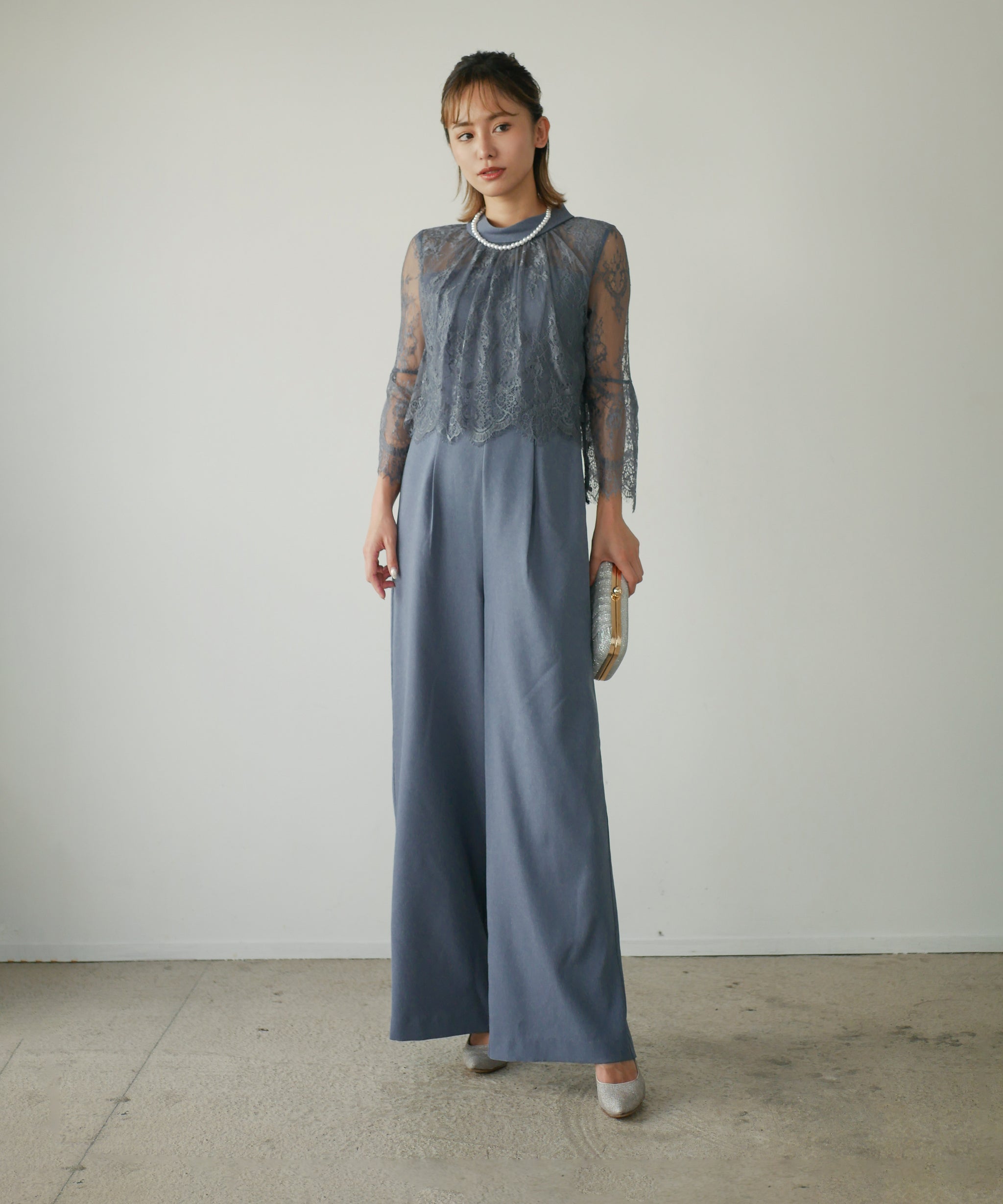 HIGHT NECK LACE PANTS DRESS