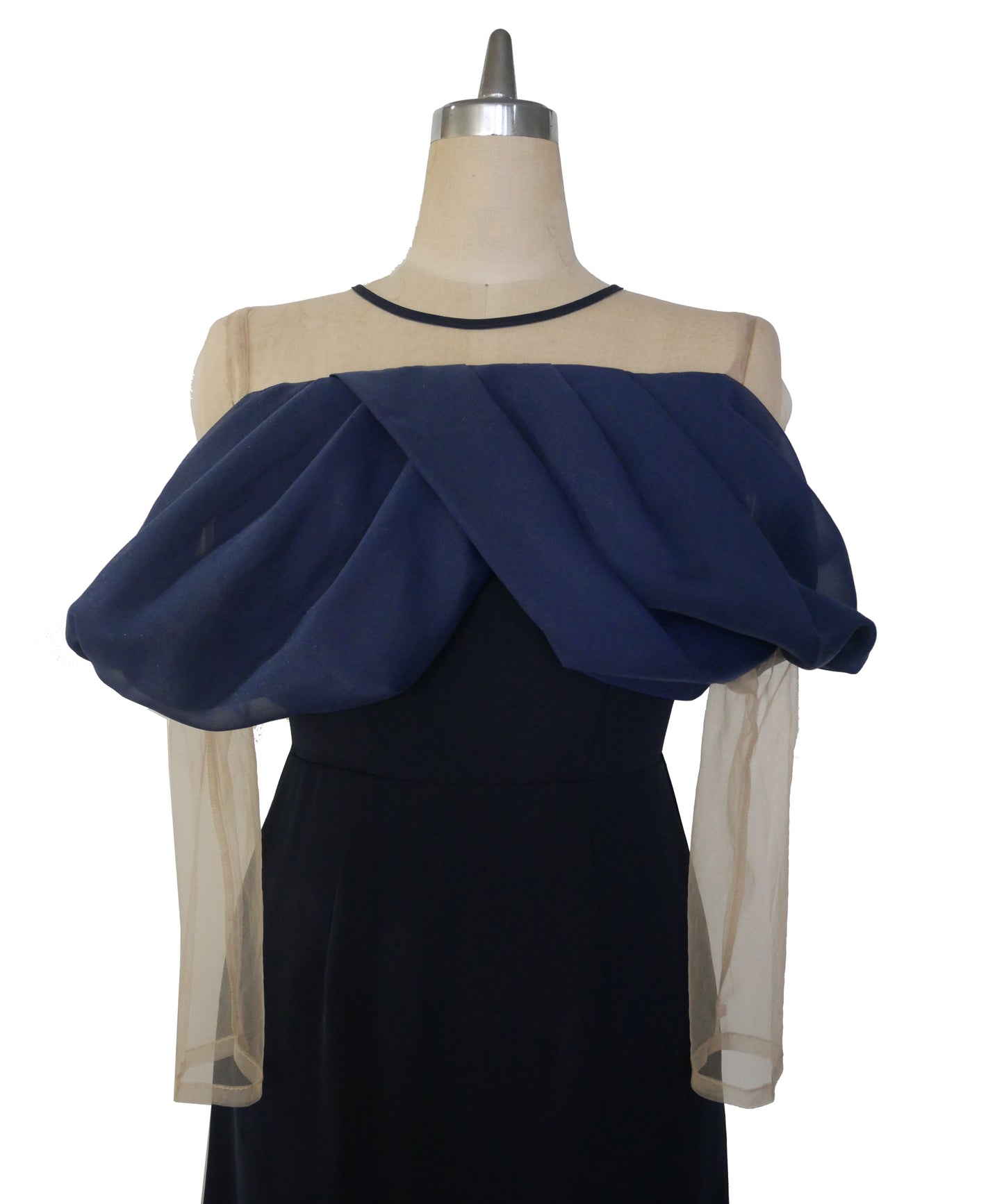 BELL SLEEVE DRESS