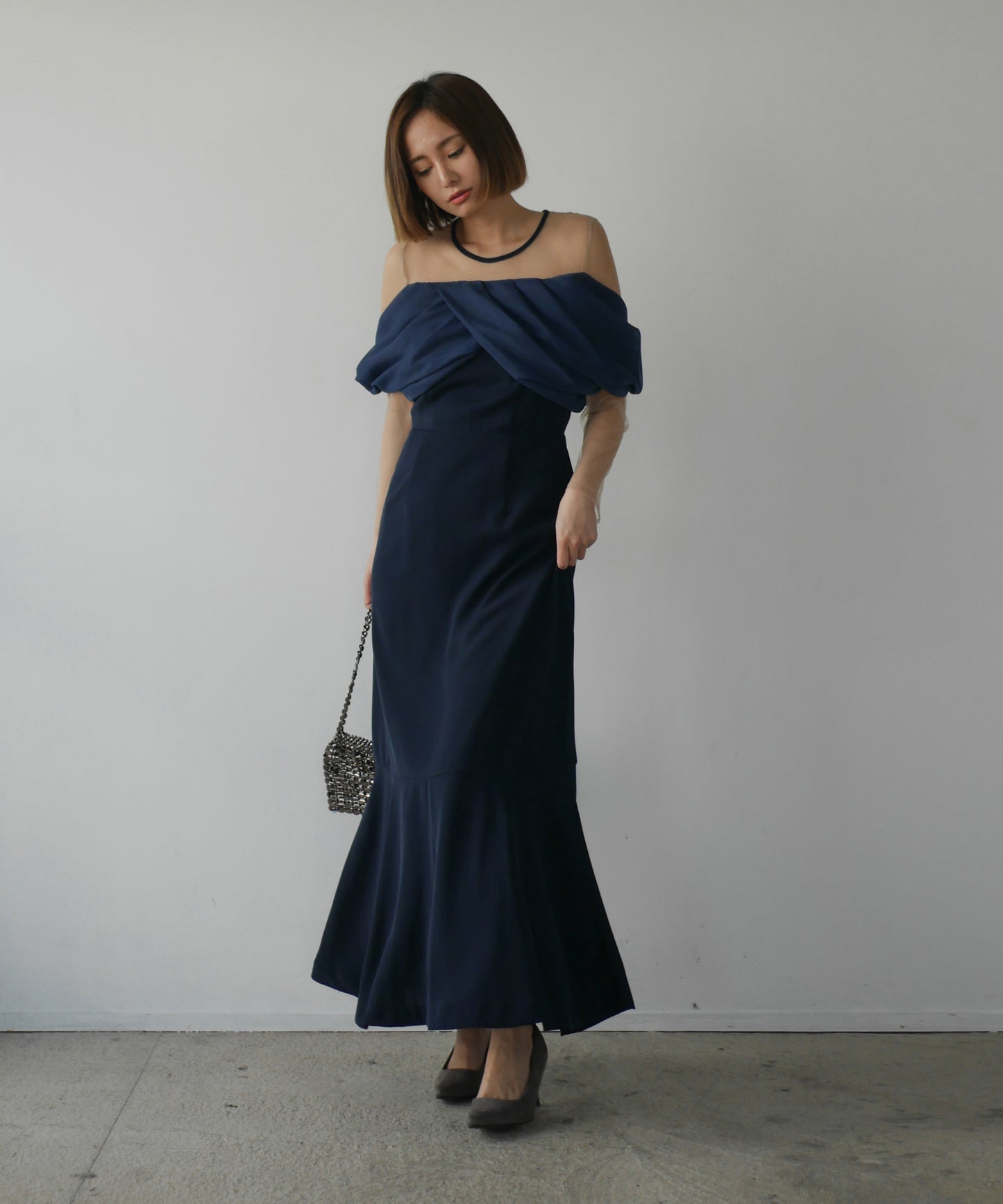 BELL SLEEVE DRESS