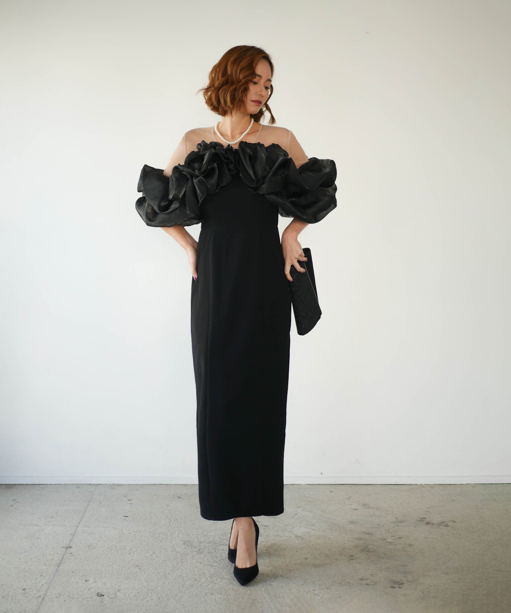 VOLUME RAFFLE DRESS