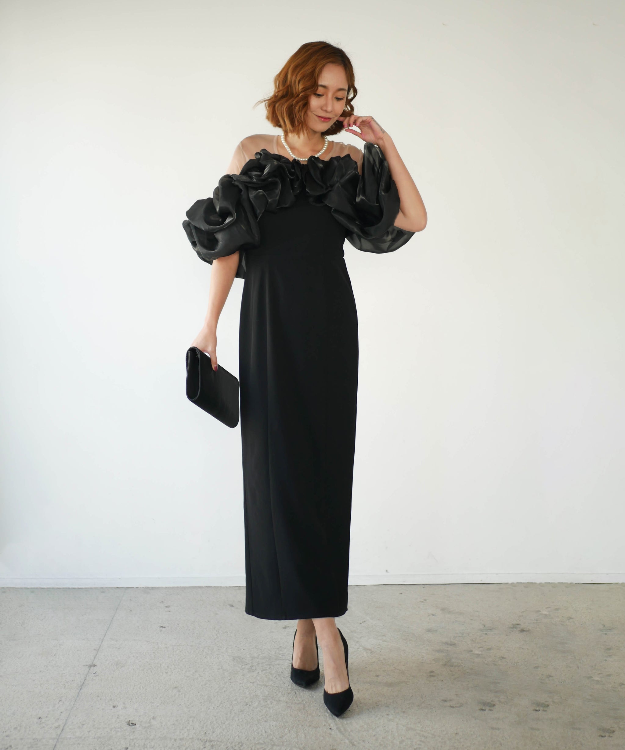 VOLUME RAFFLE DRESS