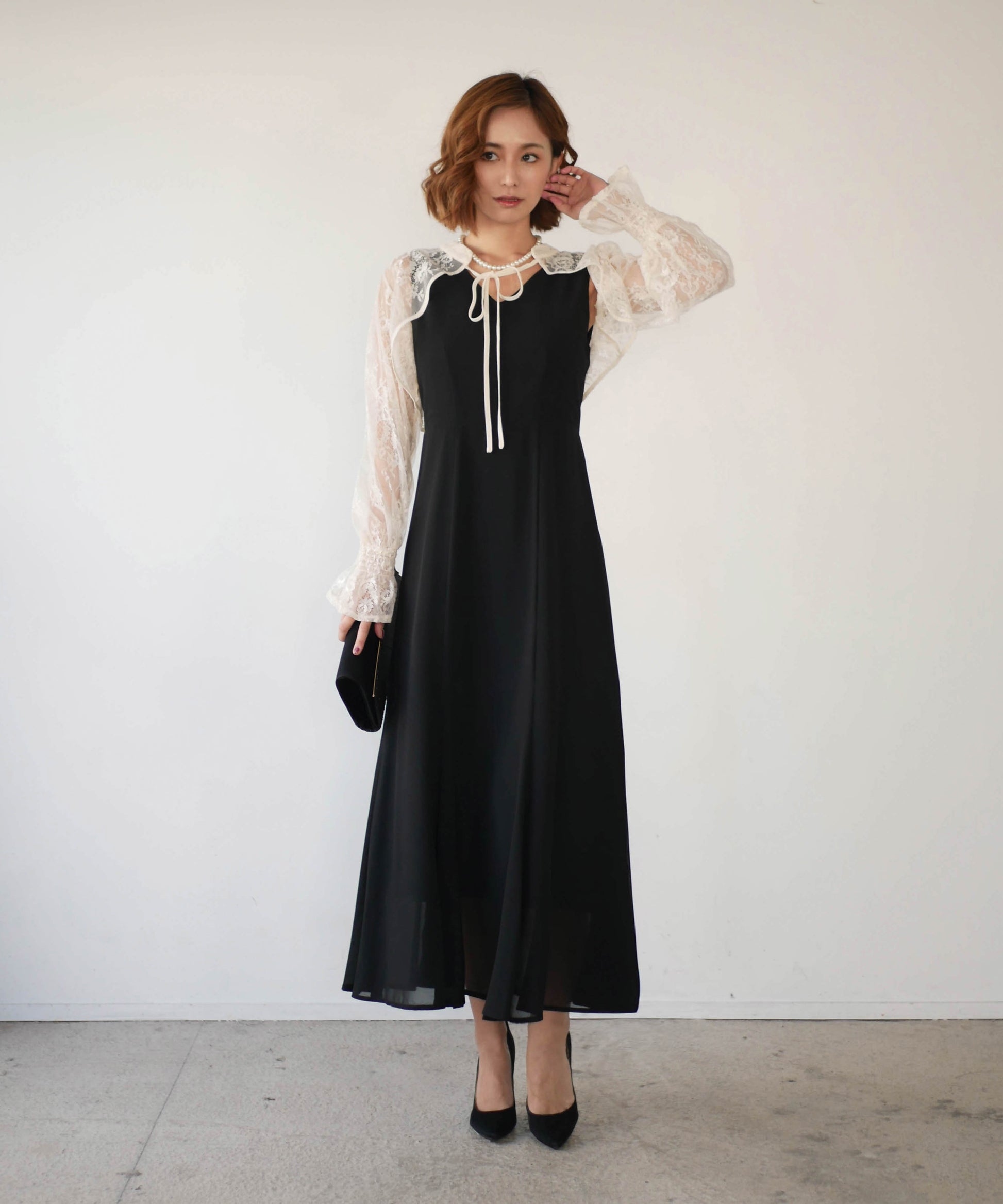 モデルサイズ：160cm B84 W61 H84 / 着用：ブラック×アイボリー