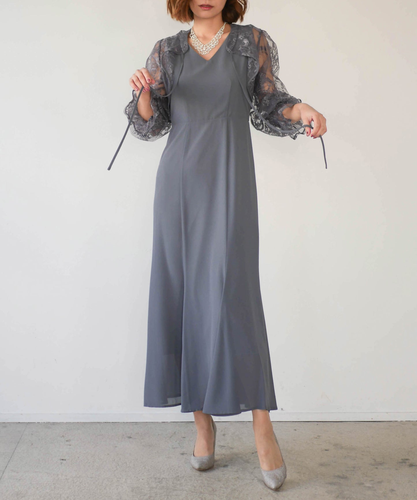 モデルサイズ：160cm B84 W61 H84 / 着用：グレイッシュブルー